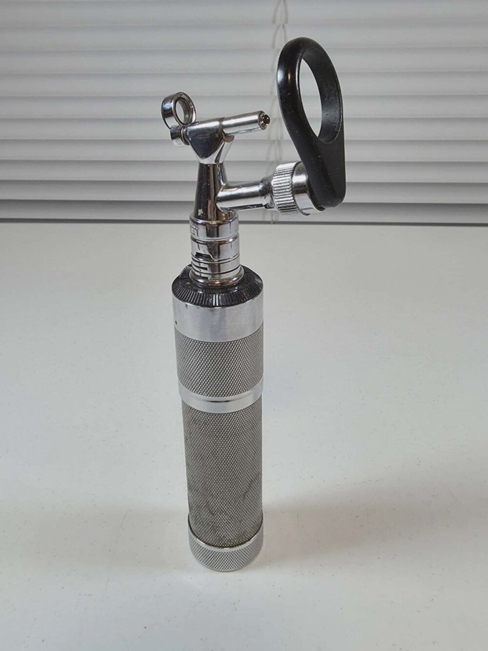 WELCH ALLYN OTOSCOPE MODEL 717 NO BATTERY UNTESTED